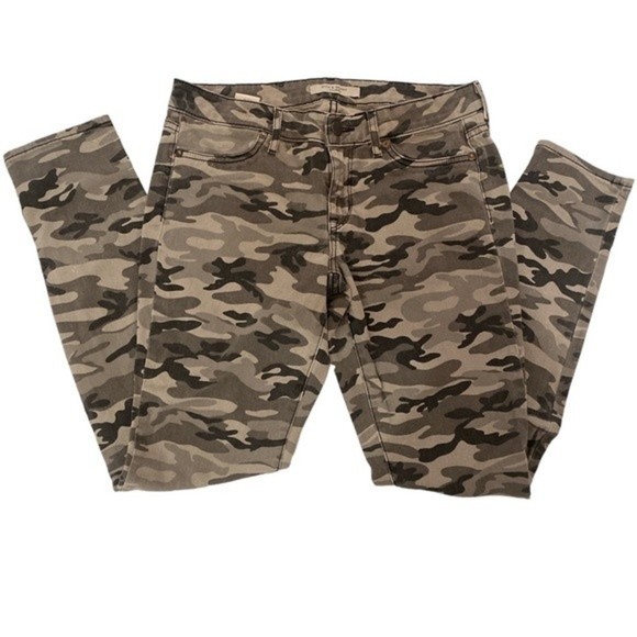 Rich & Skinny Jeans | Gray Camo | Size 28, 29” Inseam - Picture 2 of 6